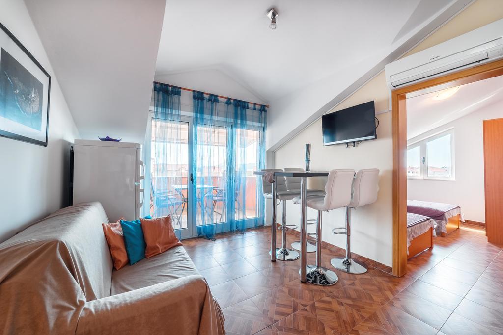 Apartments Marina ซรีมา ภายนอก รูปภาพ